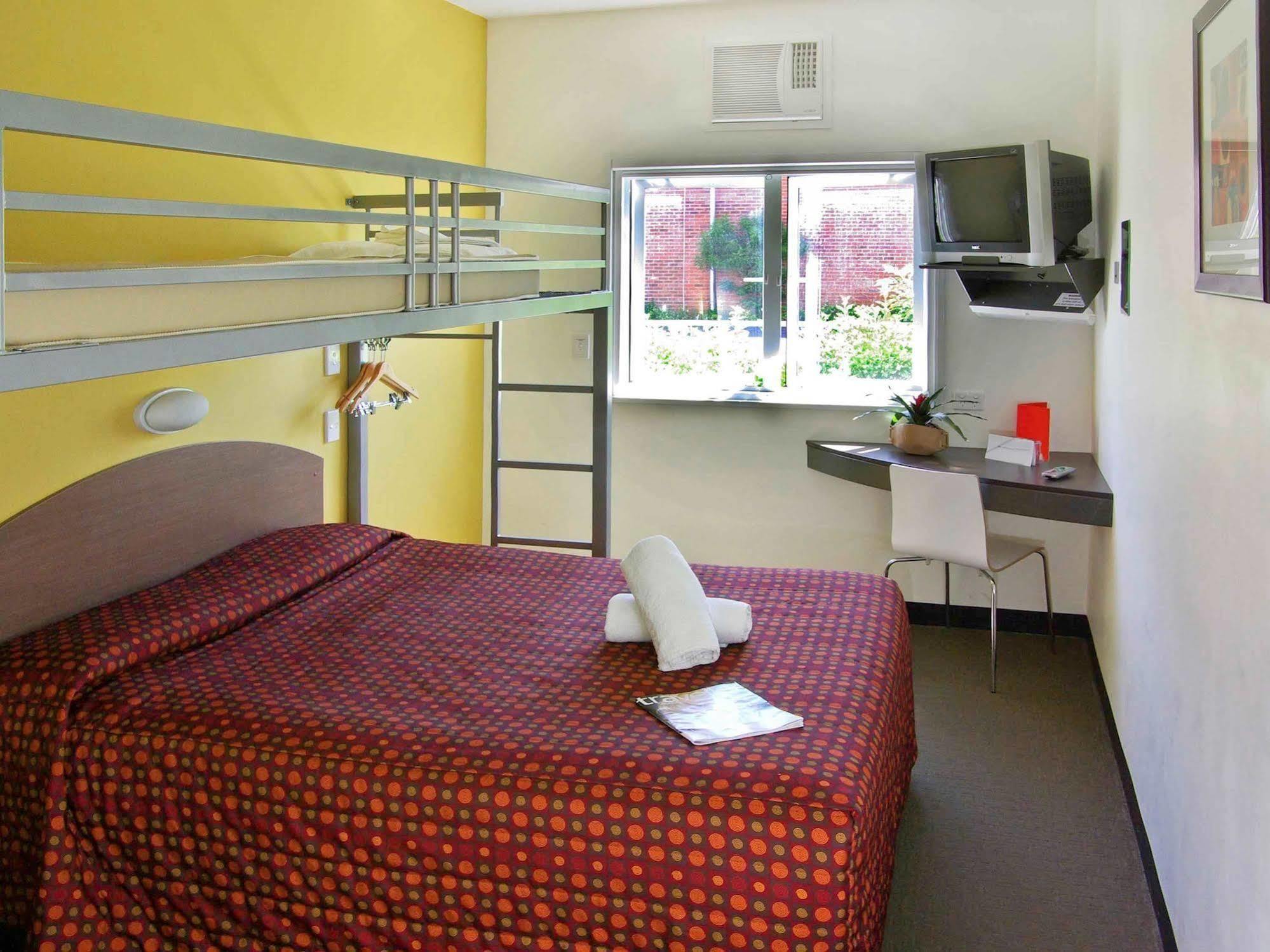 Ibis Budget Perth Airport Kültér fotó